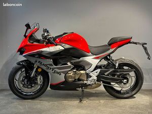 [PRO] QJMOTOR SRK 600 RS 2025 À PARTIR DE 106E/MOIS