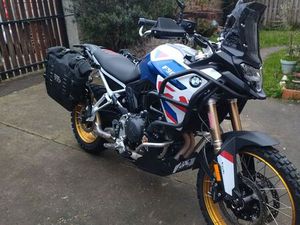 BMW F900GS AVEC OPTIONS,ACCESSOIRES ET EXTENSION DE GARANTIE