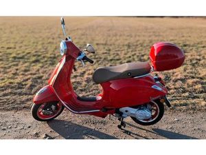 VESPA PRIMAVERA 50