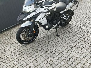 MOTO BENELLI TRK502X