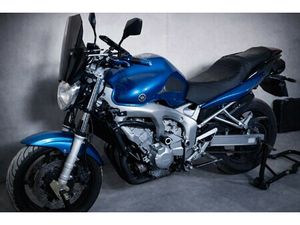 YAMAHA FAZER FZ6