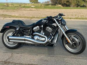 HARLEY-DAVIDSON V-ROD SCHWARZ - TOP ZUSTAND