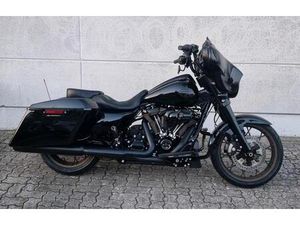 HARLEY DAVIDSON STREET GLIDE ST 117CUI ERST 8.297KM M8 TÜV ROAD