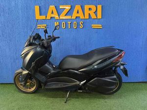 YAMAHA XMAX 250
