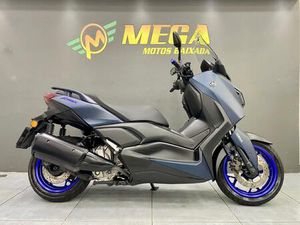 YAMAHA XMAX 250