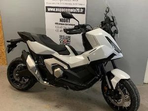 HONDA XADV 2025