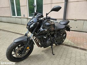 YAMAHA MT