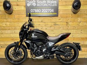 CFMOTO 700 CL-X HERITAGE / 2024 (74) MODEL / ONLY 742 MILES