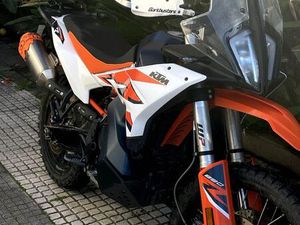KTM 890 ADVENTURE R - WITH AKRAPOVIC EXHAUST COSTA DA CAPARICA