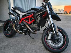 DUCATI HYPERMOTARD 821 - TOP ZUSTAND