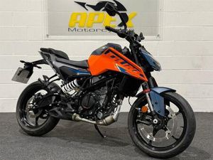 KTM DUKE 125 DUKE