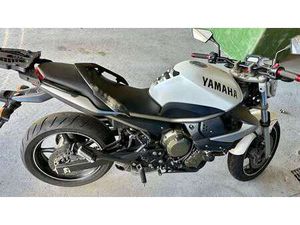 YAMAHA XJ6