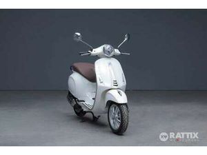 VESPA PRIMAVERA 125 IE 3V BIANCO