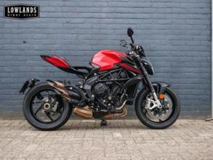 MV AGUSTA BRUTALE 800 ROSSO (BJ 2022) — MOTOREN | MV AGUSTA — MARKTPLAATS