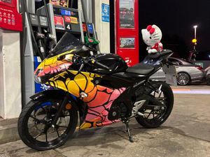 SUZUKI GSX-R125 SUPER SPORTS PETROL MANUAL EURO 5 (15 PS) 124 CC