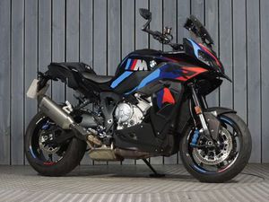 BMW M 1000 XR