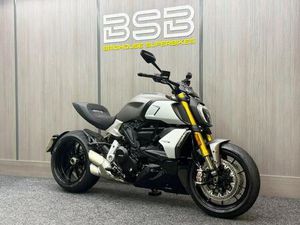 2021 21 DUCATI DIAVEL 1260 S 1262 EURO 5 - JUST 741 MILES - RUN IN SERVICE DONE