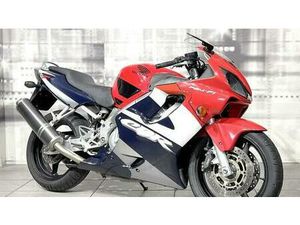 VENDO HONDA CBR 600 F (2001 - 06) USATA A CASALGRASSO (CODICE 9919216) - MOTO.IT