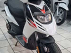 APRILIA SR MOTARD 502T