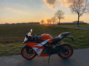 KTM RC 125 SPORTBIKE A1 FÜHRERSCHEIN ORANGE/WEIß