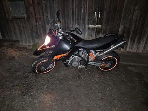 KTM 990 SM SUPERMOTO KTM SUMO MOTORRAD NAKED BIKE