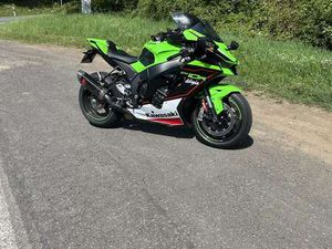 KAWASAKI NINJA ZX-10R