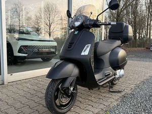 VESPA GTS SUPER 300