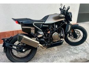 HUSQVARNA SVARTPILEN 701 2020