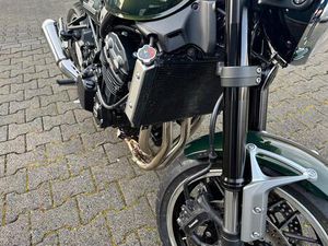 KAWASAKI Z900RS