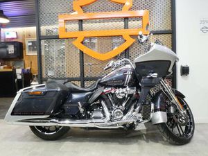 HARLEY-DAVIDSON CVO ROAD GLIDE FLTRXSE