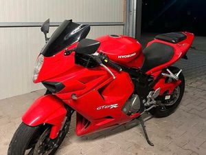 HYOSUNG 650 GT-R