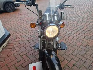 KEEWAY SUPERLIGHT 125 CUSTOM CRUISER PETROL MANUAL EURO 4 (10 PS) 124 CC