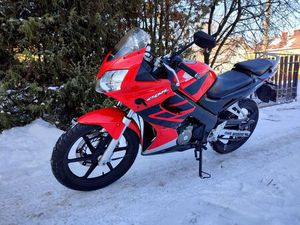 HONDA CBR 125 R JC34 KAT. B, A1 23 TYS KM 2005R * TRANSPORT * LUKÓW