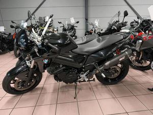 BMW F800R SCHWARZ