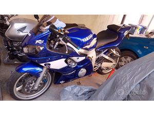 YAMAHA R6 P-ER-M-U-T-A AUTO