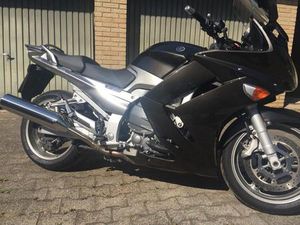 YAMAHA FJR 1300 RP13A