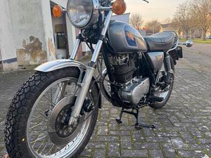 YAMAHA SR500