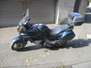 HONDA DEAUVILE NV 650 MOTORRAD KLEINER TOURER