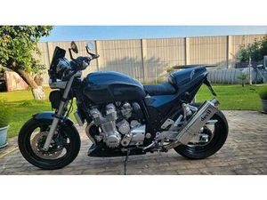 YAMAHA XJR 1300 RP02