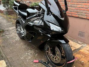 HONDA CBR 1000 RR FIREBLADE 2004/2005 - 37.000KM TÜV