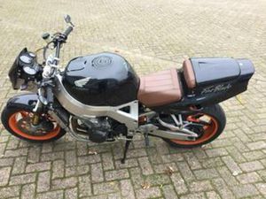 HONDA CBR 900 RR FIREBLADE '98 - KLASSIEKER! — MOTOREN | HONDA — MARKTPLAATS