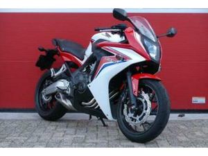 HONDA CBR650F 2014 - SPORTIEVE UITLAAT + EXTRA ACCESSOIRES — MOTOREN | HONDA — MARKTPLAATS