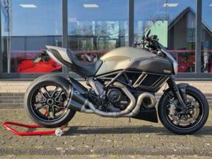 DUCATI DIAVEL 1200 TITANIUM LIMITED (BJ 2015) — MOTOREN | DUCATI — MARKTPLAATS