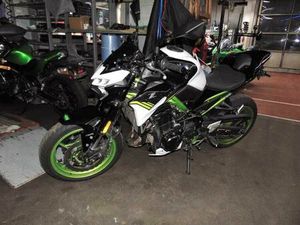 KAWASAKI Z900