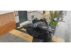 KYMCO - AK550 PREMIUM