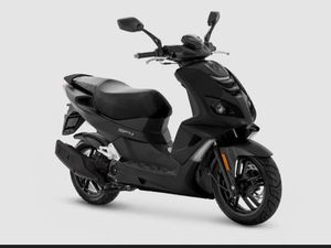 PEUGEOT SPEEDFIGHT E5+ STANDARD MATT-SCHWARZ LAGERND