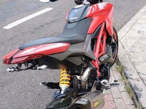 DUCATI - HYPERMOTARD