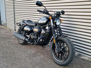 HYOSUNG GV 125 S AQUILA -AU/HU & SERVICE NEU-