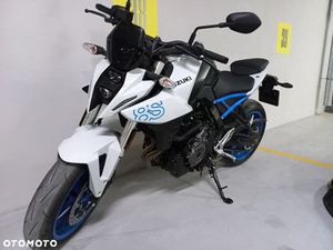 SUZUKI GSX