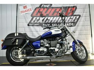 2013 TRIUMPH AMERICA TWO-TONE